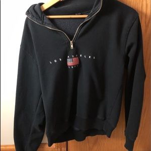 Brandy Melville Los Angeles Quarter Zip Sweatshirt